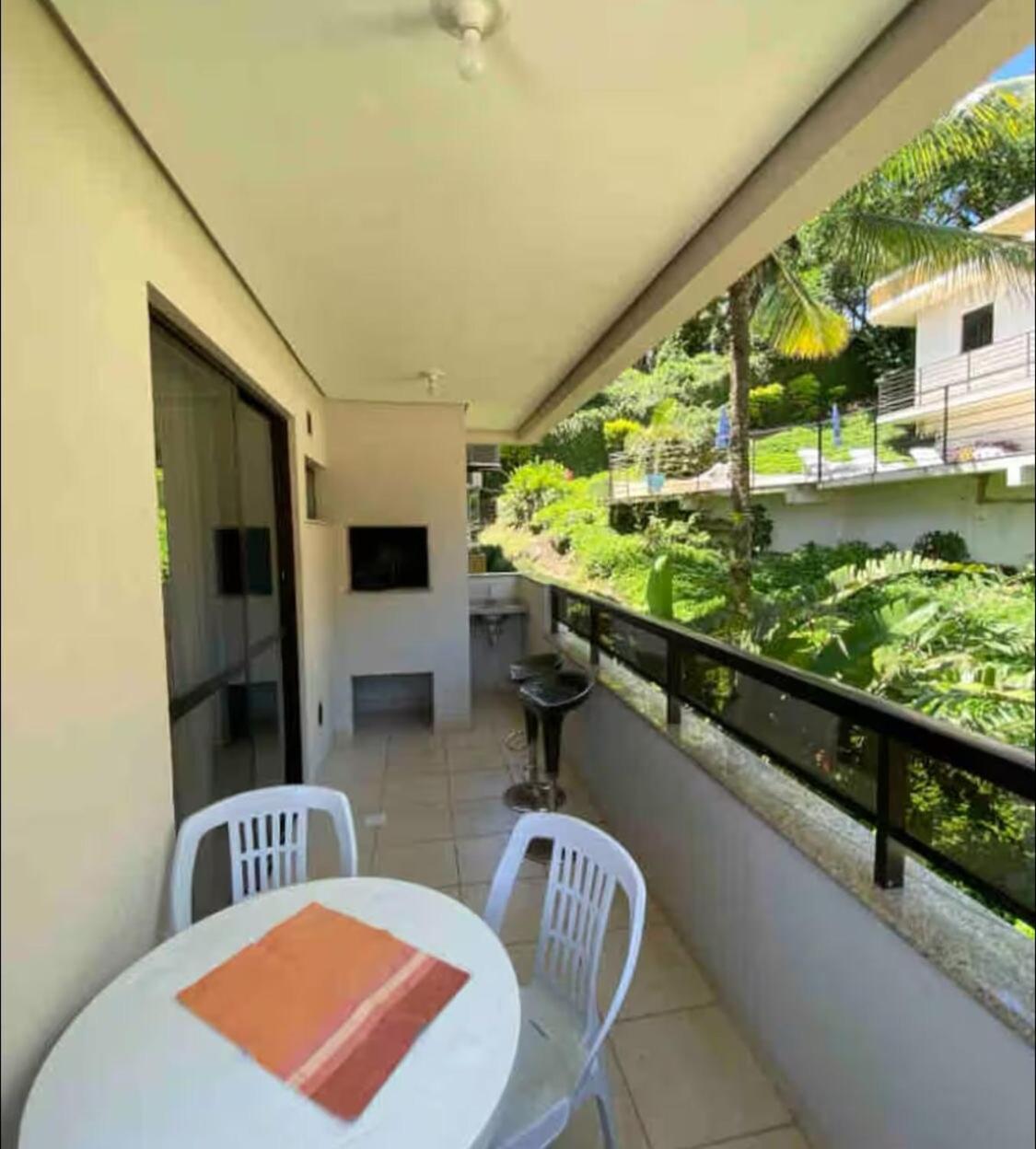 De Dois Quartos A 100 Metros Da Linda Canajure Apartamento