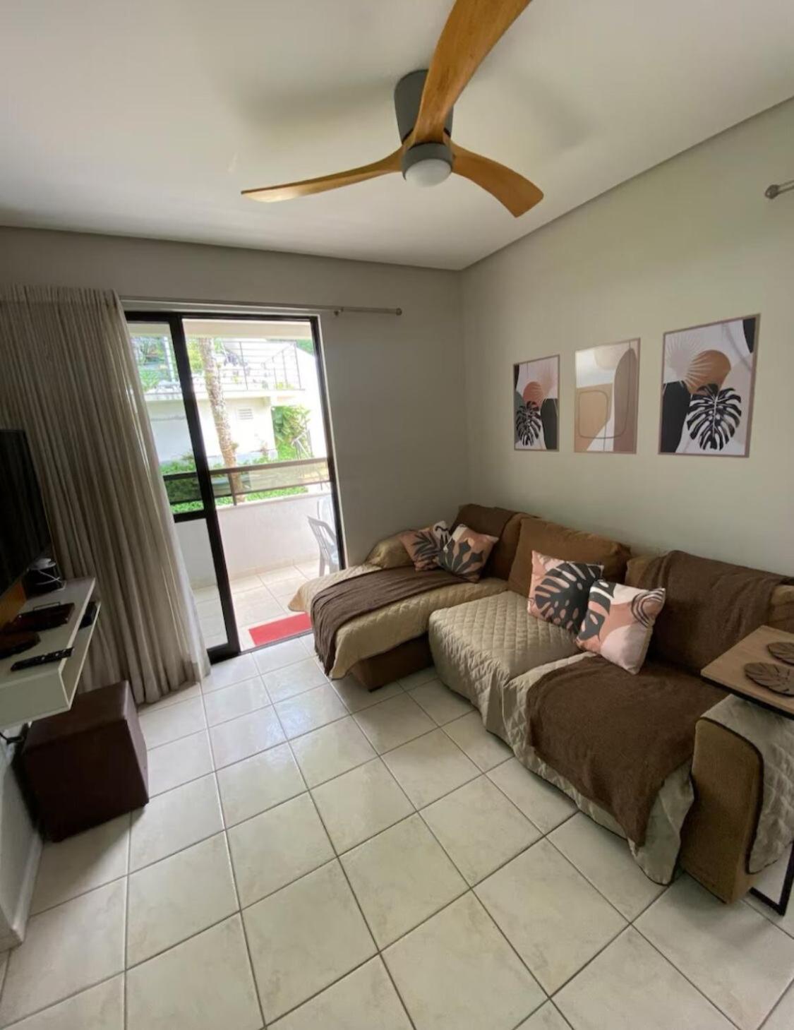 De Dois Quartos A 100 Metros Da Linda Canajure Florianopolis