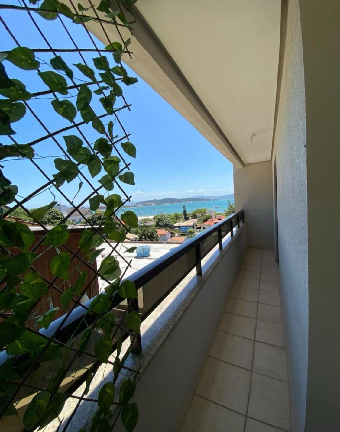Apartamento De Dois Quartos A 100 Metros Da Linda Canajure